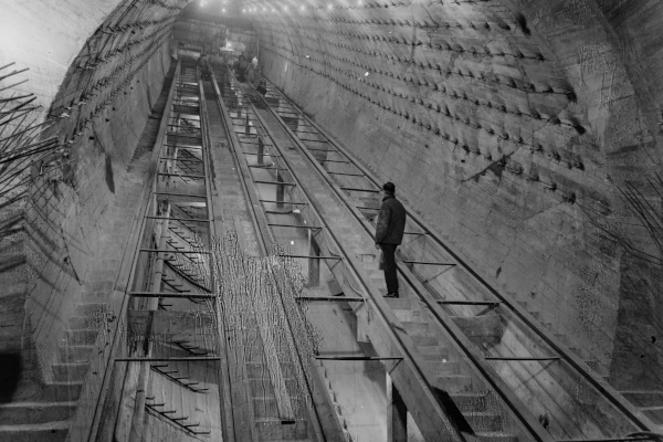 Budapest, M2 metró, építés, bélyegkép