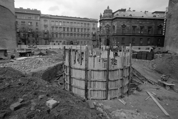 Budapest, M3 metró, építés, bélyegkép